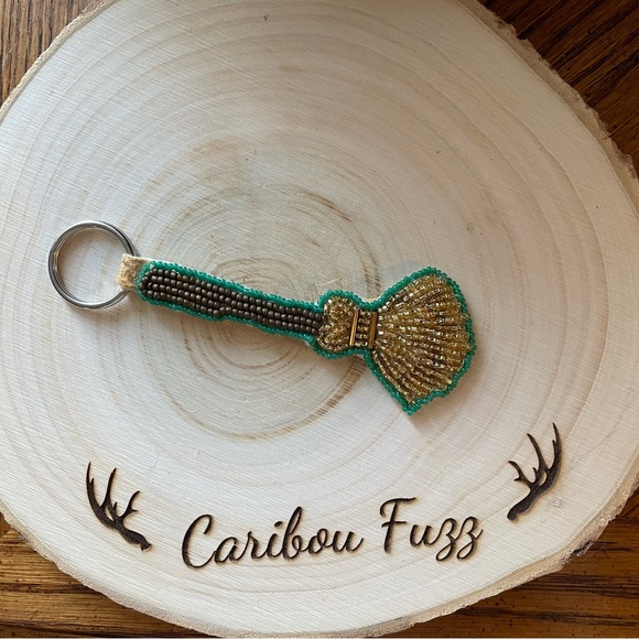 SOLD**Handmade Witches Broom Keychain - Picture 1 of 2